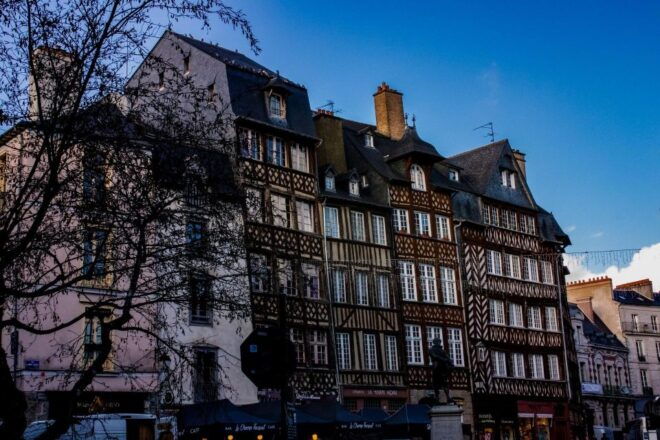 Rennes: Christmas Market Walking Tour - Tour Highlights