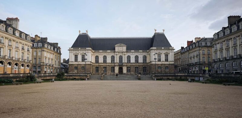 Rennes: Express Walk with a Local - Who Should Book This Tour?