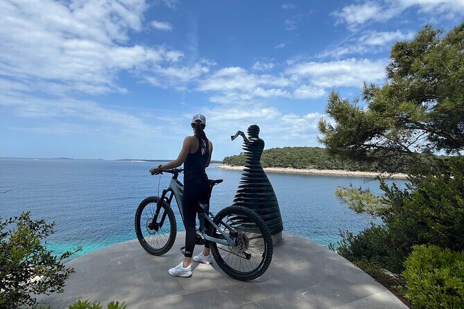 Rent a Bike Loinj - Explore the island with premium e-Bikes - Why Choose This E-Bike Experience on Loinj?