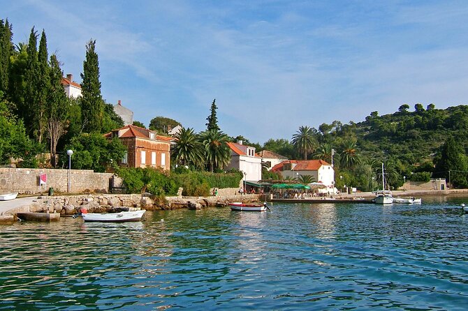 Rent a Boat! (Group Option - Half Day) - Amenities Included in the Package