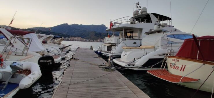 Rent a Boat in Taormina Without a License - Good To Know