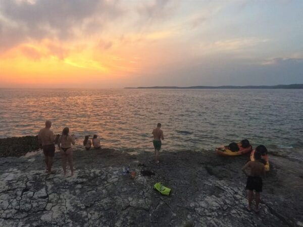 Rent a Boat up to 6 Person on Cape Kamenjak Nature Park - Frequently Asked Questions