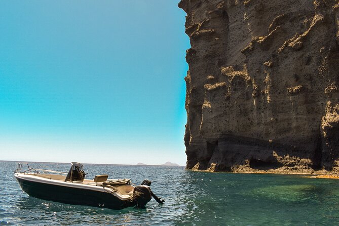Rent a Boat With 30/50hp Engine in Santorini Without a License - Engine Options: 30/50hp