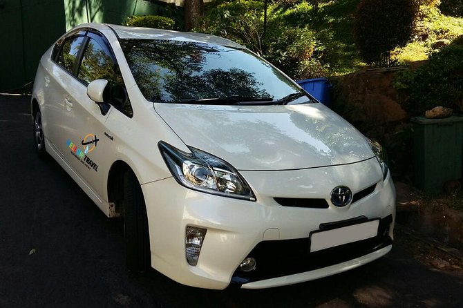 Rent a Car With Driver per Day - How to Book a Car With Driver