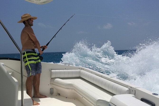 Rent a Private Yacht or Boat for 4 Hours in Playa Mujeres -Sr55h4 - Pricing and Value for Money