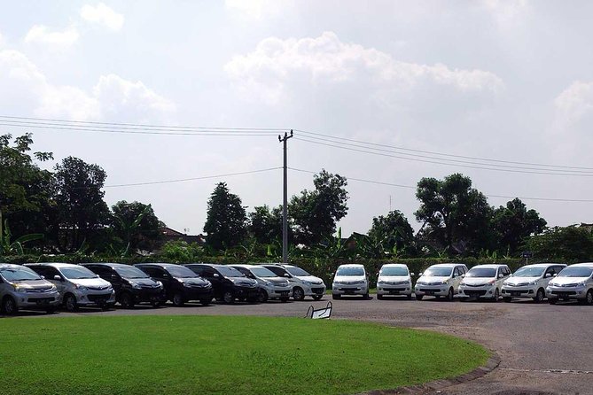 Rent a Seven-Seat Car All Day Including With a Driver in the City of Manado - Good To Know