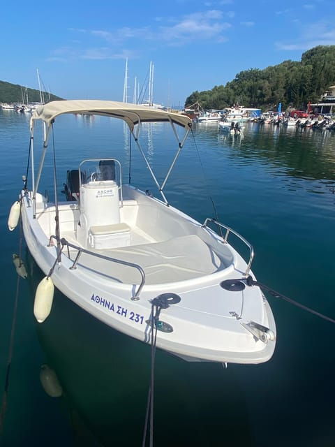 Rent a Small Boat 30 Hp Without License! - Pricing Details