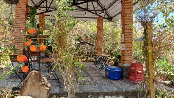 Rent a Tent to Eat and Party at Co Tien Lu Restaurant - The Sum Up