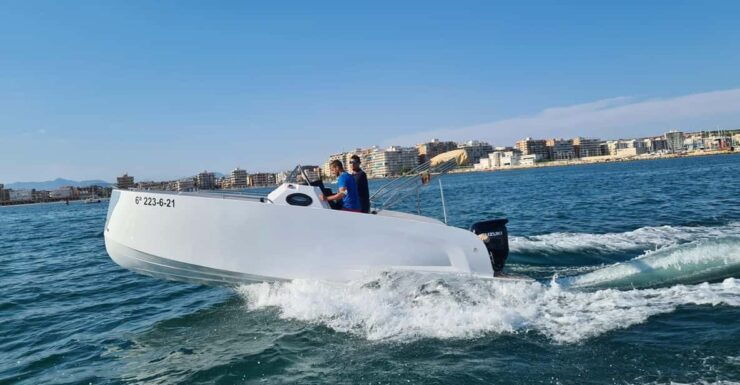 RENT BOAT CATTLEYA - Boat Specifications