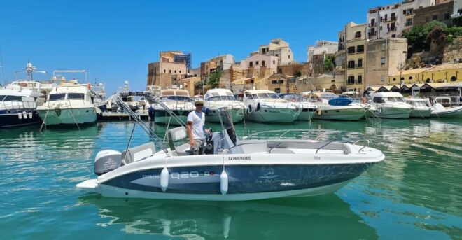 Rent Boat Full Day in September2024 Castellammaredelgolfo Q20 - Support and Assistance