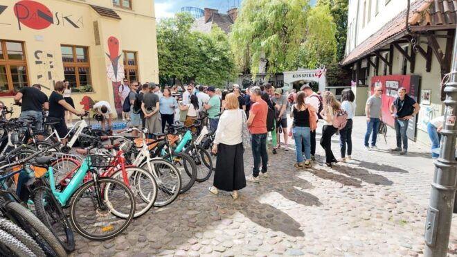 Rent EBIKE - Explore Wrocław on Electric Bike - Explore Wrocław by Electric Bike