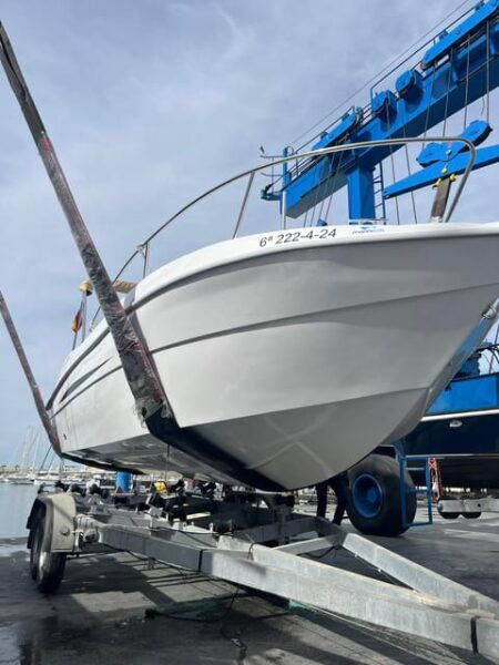 Rent Your Boat in Torrevieja - 4 Hours - Skipper Services