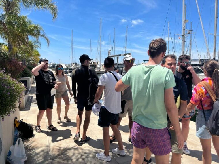 Rent Your Boat in Torrevieja - Equipment and Amenities