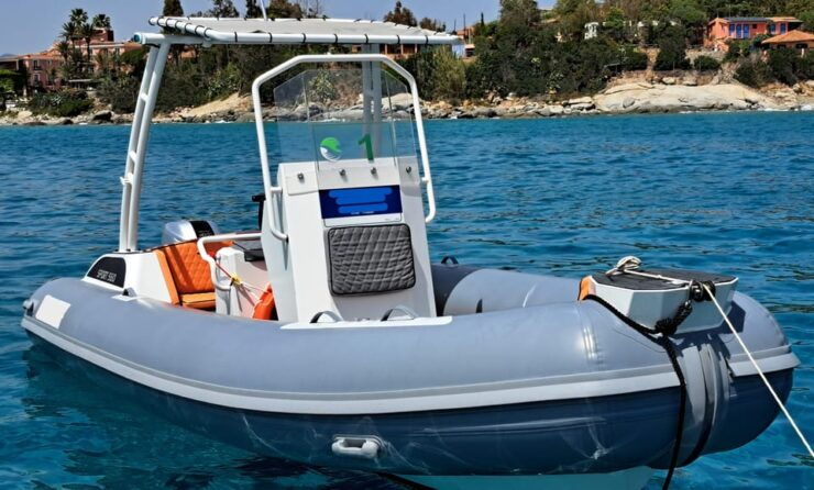 Rental Boat 5.60 Meters From Arbatax (Without License) - Experience and Activities