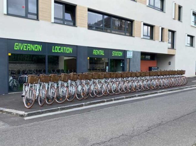 RENTAL STATION - Classic Bike and Child Bike - Location and Accessibility