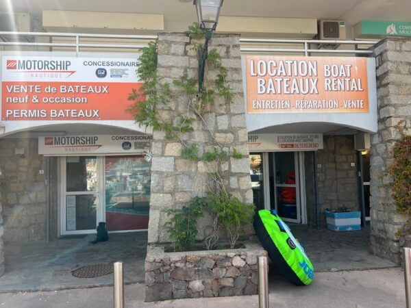 Renting a Boat Without a License - Questions You May Have