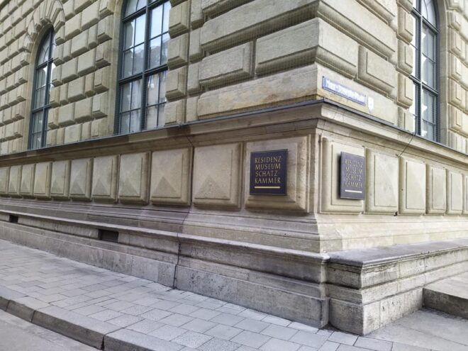 Residence of Munich Private Tour With Skip the Line Ticket - Experience Highlights
