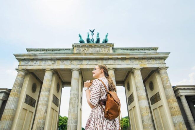 Resilient Cologne: A 1933-1945 Historical Walk - Insights Into Daily Life