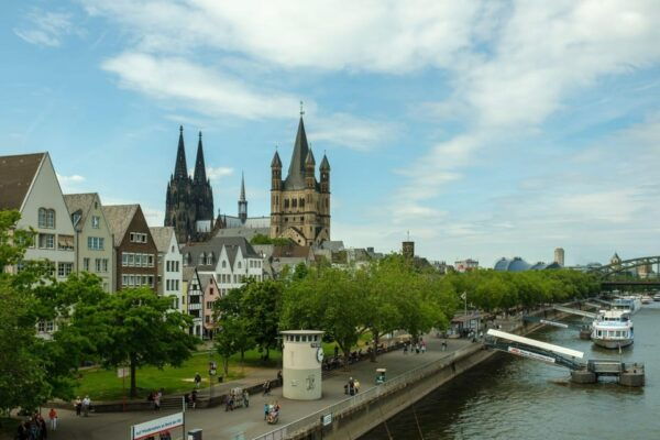 Resilient Cologne: A 1933-1945 Historical Walk - Frequently Asked Questions