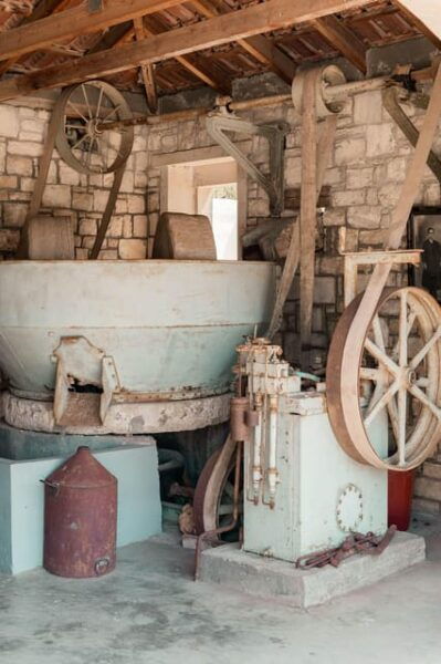 Rethymno: Eleftherna, Melidoni Cave, Honey & Olive Oil Tour - Inclusions of the Tour