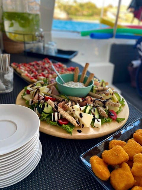 Rethymno: Private Catamaran Cruise with Lunch and Drinks - FAQs