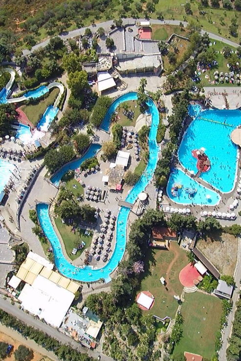 Rethymno: Roundtrip Bus Transfer to WaterPark Limnoupolis - Good To Know