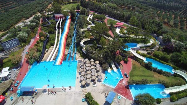 Rethymno: Roundtrip Bus Transfer to WaterPark Limnoupolis - Booking Process and Tips