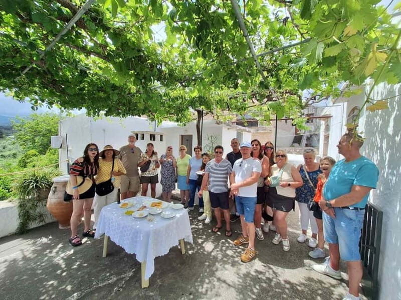 Rethymnon: Melidoni cave - Arkadi - Villages & Cooking Pies - Authentic Experiences That Offer Real Value