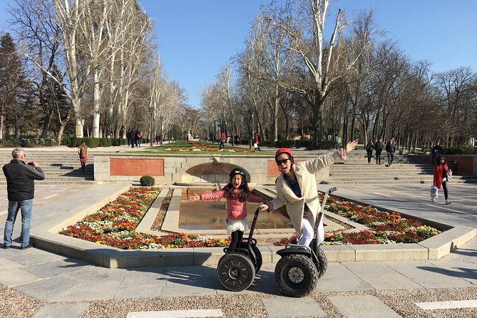 Retiro Park Private Segway Tour in Madrid - Meeting Location and Group Size