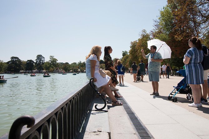 Retiro Park Walking Tour in Madrid - Meeting Point and Duration