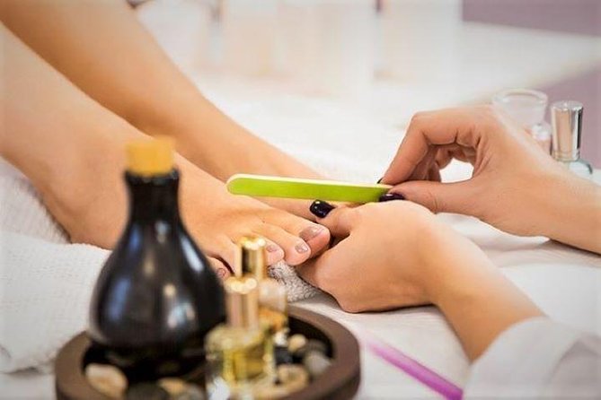 Retreat Day Tour : Massage and Yoga - Whats Included