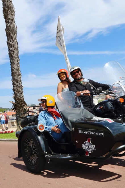 Retro Tour Lisbon | Full Day Tour - Booking Process