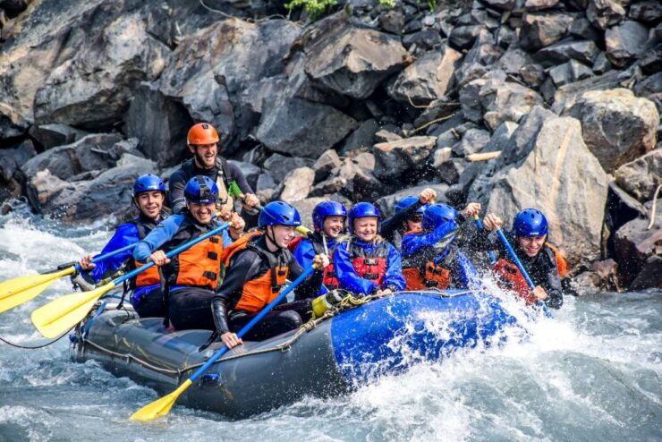 Revelstoke Rapids - Experience Highlights