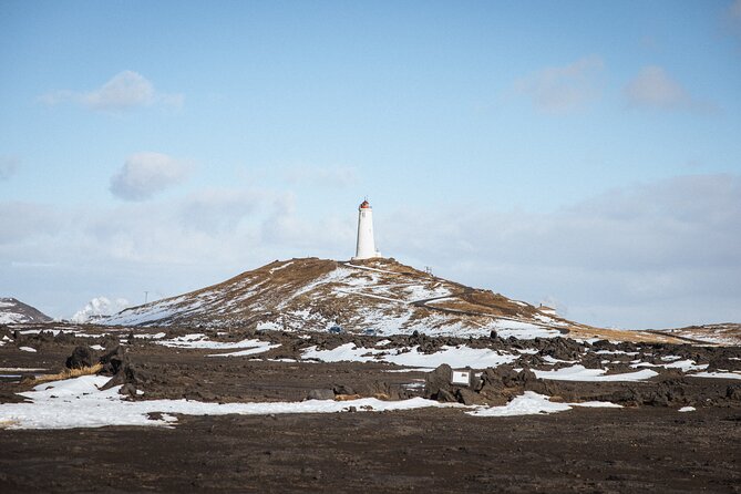 Reykjanes Peninsula Private Volcano Hike and Sky Lagoon Spa Tour - Itinerary Overview