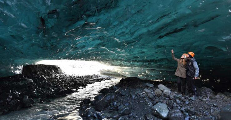 Reykjavik: 3-day South Coast and Golden Circle Experience - Booking Information