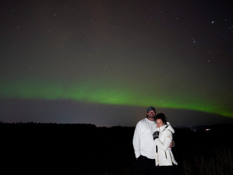 Reykjavik: Aurora Minibus w/ Pro Photos & Free Retry - Is This Tour Right for You?