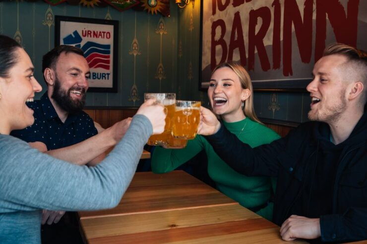 Reykjavik: Evening Icelandic Food and Drink Tour - Experience Highlights