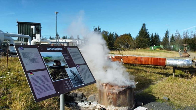 Reykjavík: Golden Circle, 2 Geysers & Geothermal Bakery Tour - An In-Depth Look at the Tour Itinerary