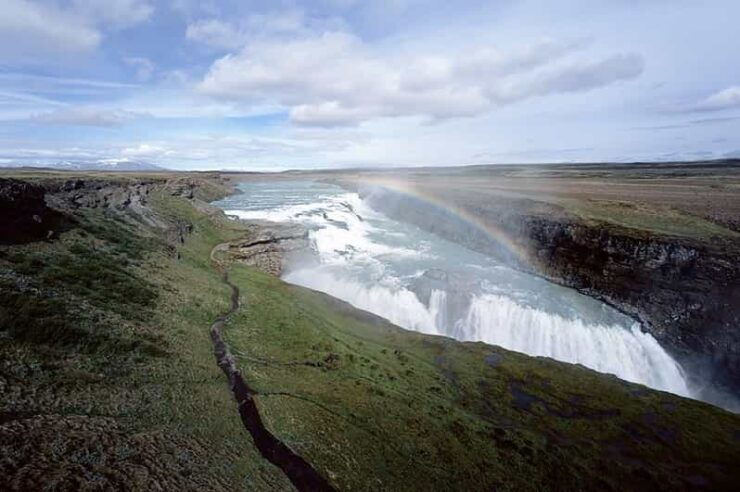 Reykjavik: Golden Circle Super Jeep and Snowmobiling Tour - Itinerary and Highlights