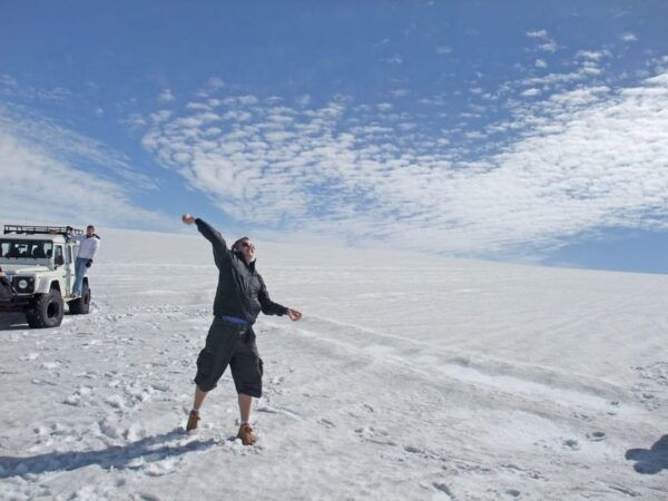 Reykjavik: Golden Circle Super Jeep and Snowmobiling Tour - Cancellation and Payment