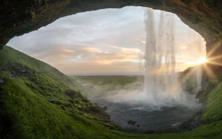 Reykjavik: Guided Group South Coast Highlights Tour - Tour Details