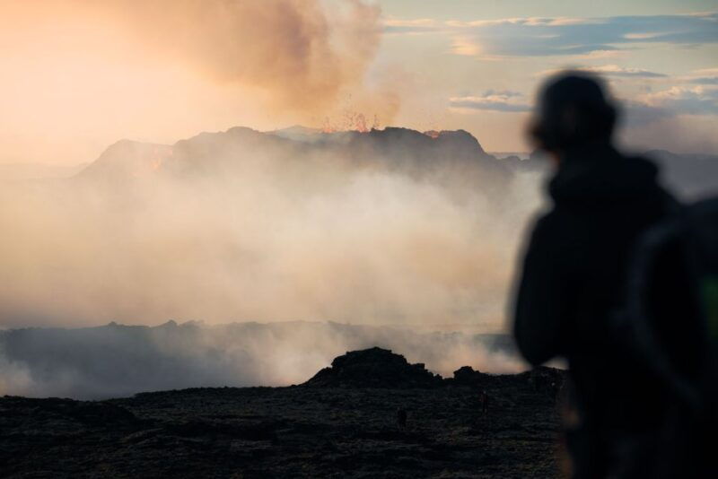 Reykjavik: Guided Tour to Volcano and Reykjanes Geopark - Good To Know