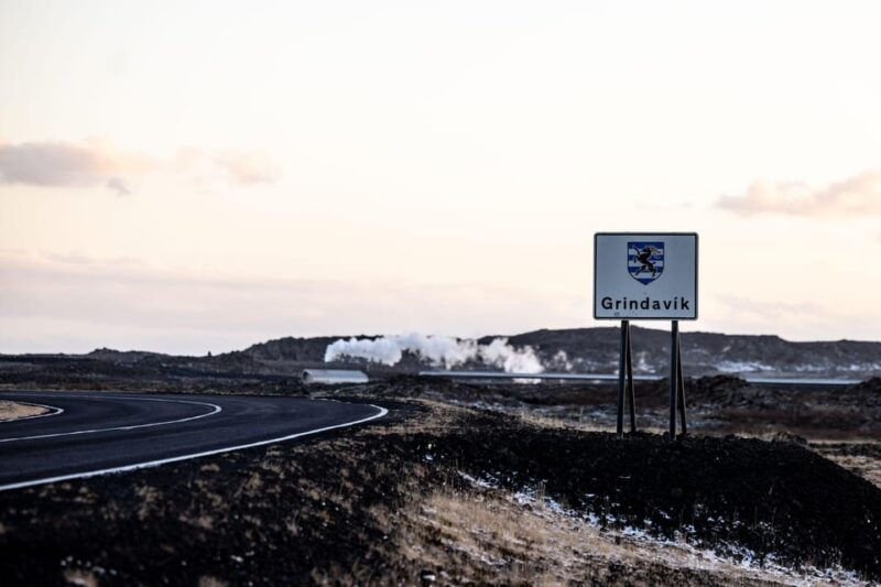 Reykjavik: Guided Tour to Volcano and Reykjanes Geopark - An In-Depth Look at the Tour Experience