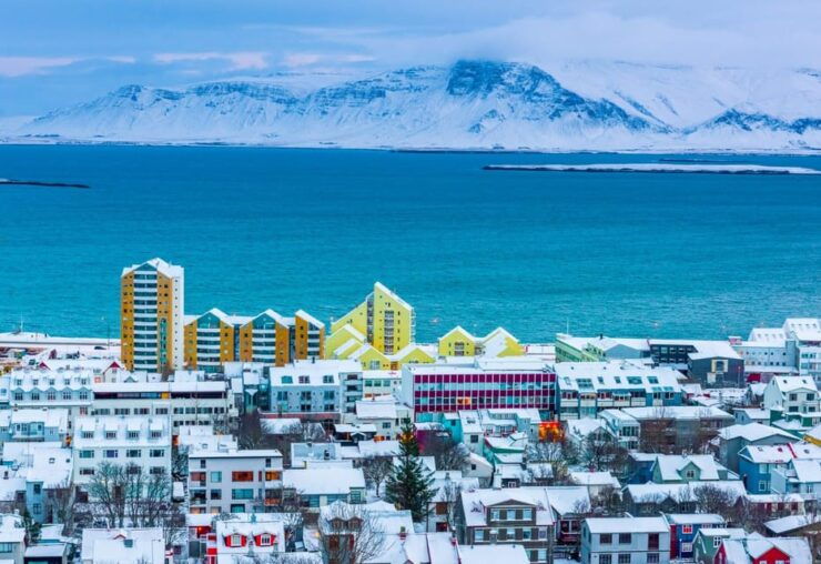 Reykjavik: Insta-Perfect Walk With a Local - Discover Charming Neighborhoods and Alleys