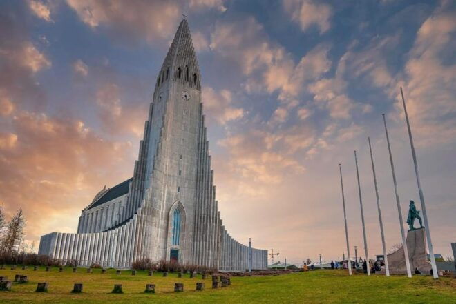 Reykjavik: Insta-Perfect Walk With a Local - Flexible and Adaptable Itinerary
