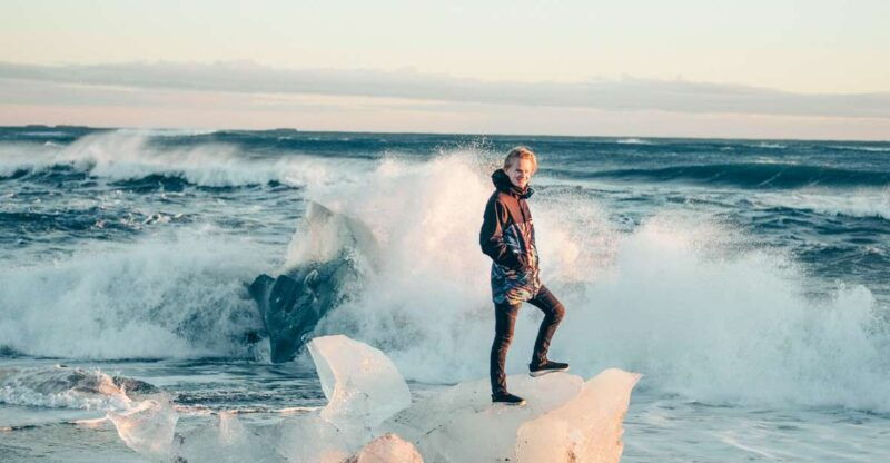 Reykjavik: Jokulsarlon Glacier Lagoon Full-Day Guided Trip - The Experience in Detail