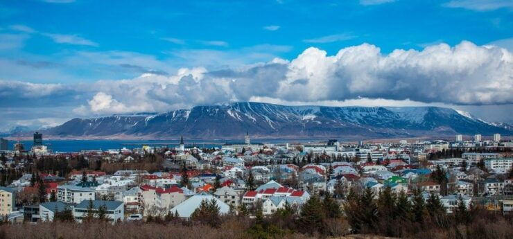 Reykjavik: Private 3-Hour Walking Tour for Seniors - Tour Duration and Specialization