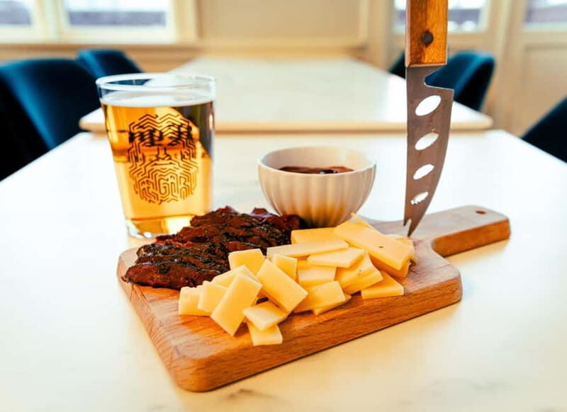 Reykjavik: Private Food and Beer Tour with a Local Guide - What to Wear & Other Tips