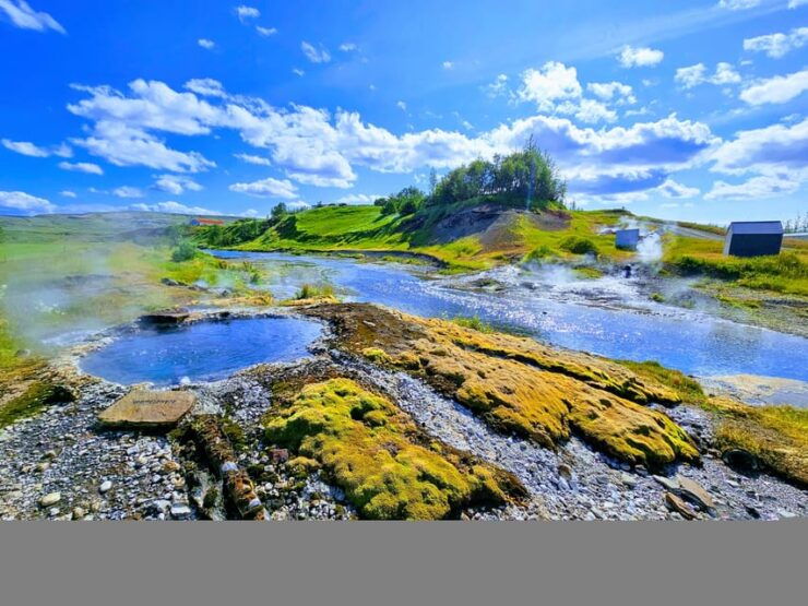 Reykjavik : Private Golden Circle Tour With Secret Lagoon - Good To Know