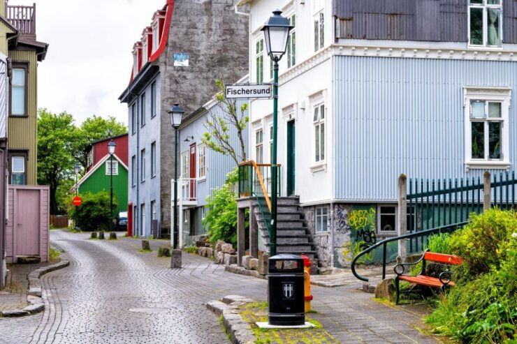 Reykjavik Romance: Love Affair Amidst Enchanting Landscapes - Romantic Escapes in Reykjavik